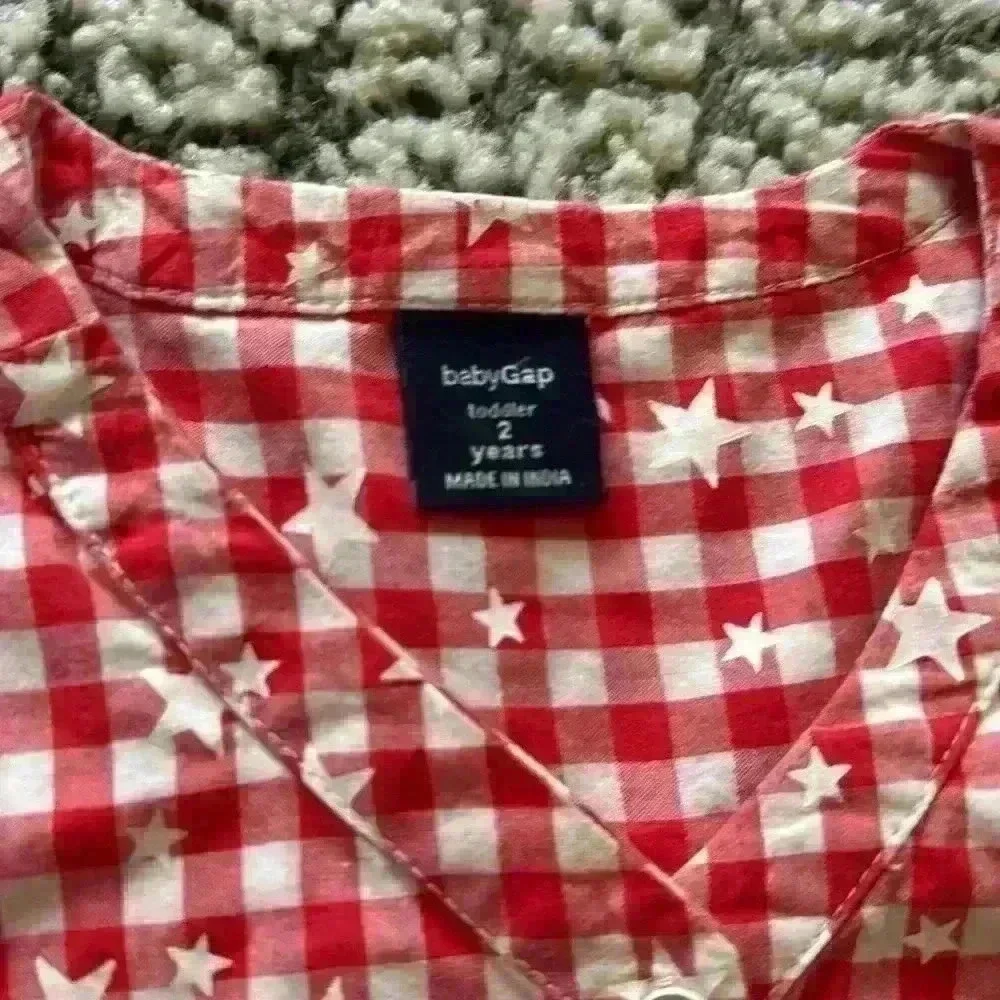 Gap patriotic romper size 2
